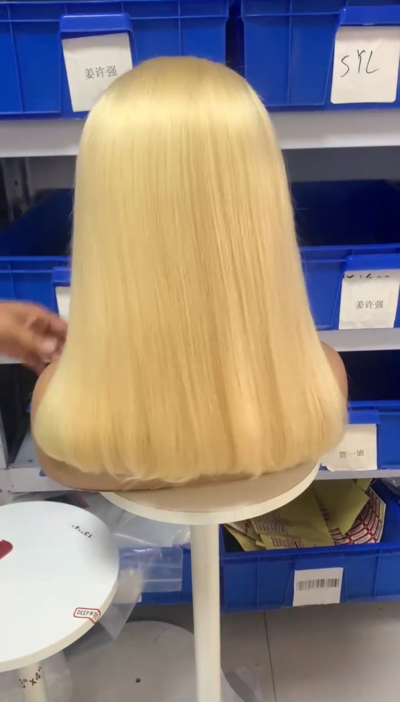 Straight Glueless Wigs